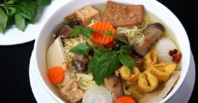 Cách nấu hủ tiếu chay ngon miệng đậm đà chuẩn vị nhà hàng