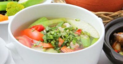 Cách nấu canh dọc mùng sườn thơm ngon chuẩn vị