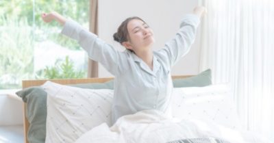 Thức khuya rất có hại, đi ngủ và thức dậy lúc mấy giờ tốt cho sức khỏe