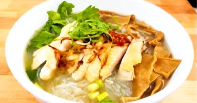 Hướng dẫn cách nấu miến gà măng khô thơm ngon, hấp dẫn