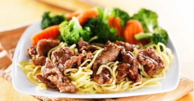 Cách nấu mì xào bò ngon đơn giản cho bữa sáng tại nhà