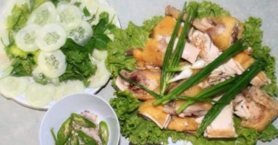 Cách nấu gà hấp hành nguyên con đơn giản tại nhà