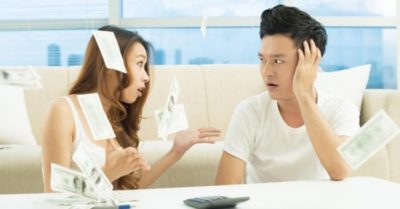 Chồng lương 10 triệu đưa vợ cả 10 thì hôn nhân cả đời bền vững