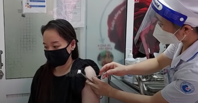 Thai phụ tiêm vắc xin Covid miễn phí phải nộp thêm 1,5 triệu đồng: 2 bệnh viện giải thích
