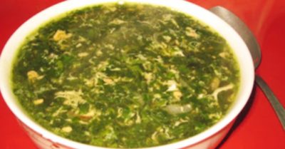 Cách nấu canh ngải cứu với trứng và thịt bổ dưỡng, tốt cho sức khỏe