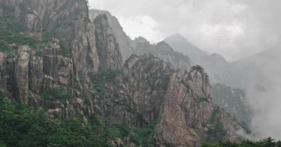 Học tiếng Trung: Mỗi ngày 10 từ vựng có trong sách Chuyển Pháp Luân – P237