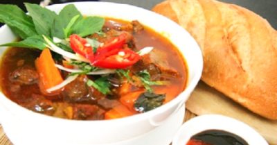 Cách nấu súp chấm bánh mì vị thịt bò chuẩn vị như nhà hàng