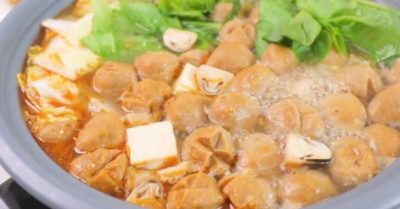 Cách nấu lẩu bò viên sa tế thơm ngon cay nồng cho ngày mưa lạnh