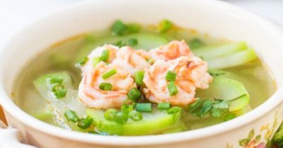 Cách nấu canh bí xanh với tôm khô thanh mát đơn giản tại nhà
