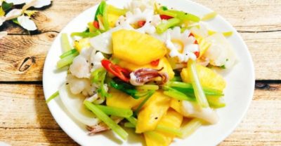 Cách nấu mực xào dứa giòn ngon chuẩn vị mà không bị tanh