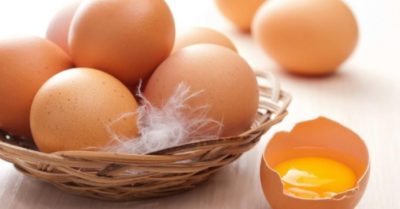 Cách phân biệt trứng gà ta và trứng gà Trung Quốc đơn giản