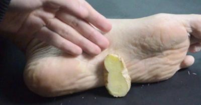 5 công dụng đối với sức khỏe khi đắp gừng vào lòng bàn chân trước khi đi ngủ