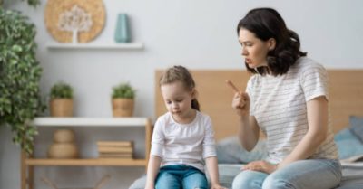 3 kiểu trừng phạt khiến con tổn thương cả đời, cha mẹ cần tránh