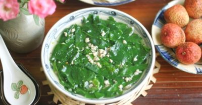 Cách nấu canh rau ngót thịt băm ngon ngọt, thanh mát, đơn giản tại nhà