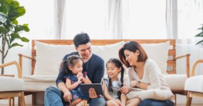 4 điều không dạy con gái cha mẹ cần ghi nhớ nếu muốn con tự tin, độc lập và hạnh phúc