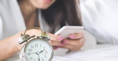Thời điểm nên tránh sử dụng điện thoại vì tàn phá cơ thể khủng khiếp