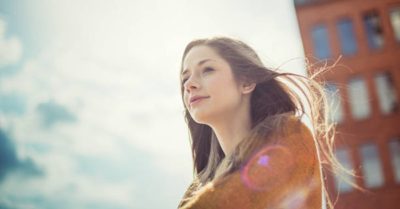Trong hôn nhân, phụ nữ luôn phải cố gắng vì chính bản thân mình