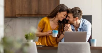 4 điều người vợ thông minh không kiểm soát trong hôn nhân để luôn giữ trái tim chồng