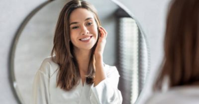 Phụ nữ hãy luôn cố gắng chăm chút, để mình luôn rạng rỡ trong mắt người thân