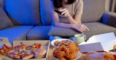 Ăn tối quá no – kiểu ăn tối gây tổn thọ
