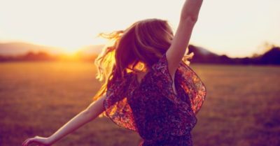 Hãy hạnh phúc với những gì mình đang có