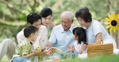 Nuôi dạy con: Sự giao thoa giữa hiện đại và truyền thống