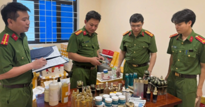 Phát hiện cơ sở sản xuất mỹ phẩm không rõ nguồn gốc tại Thanh Hóa