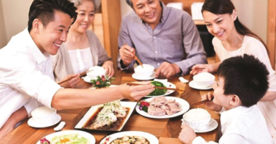 Khi bữa cơm gia đình không còn khoảnh khắc sum vầy