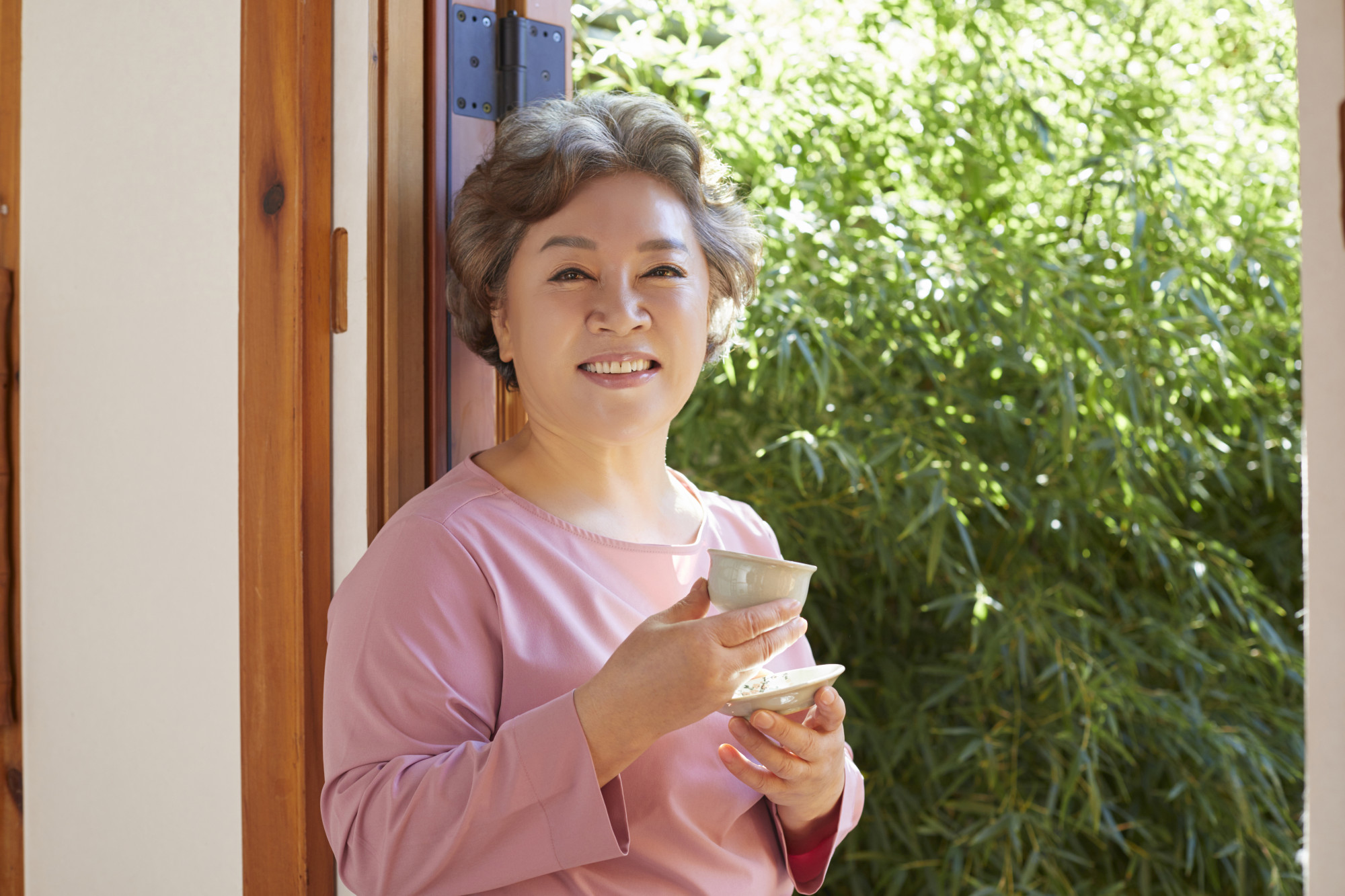 Phụ nữ trung niên cần được yêu thương