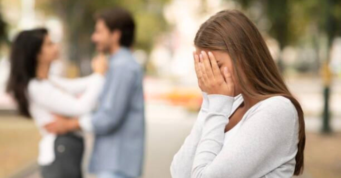 Có nên tha thứ cho ngoại tình?