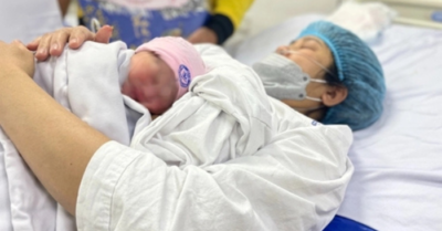 Phụ nữ độc thân được làm IVF không cần chỉ định y khoa