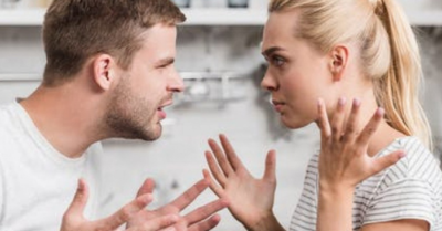 Chồng tôi vẫn bị chê trách dù đã giúp đỡ tiền bạc