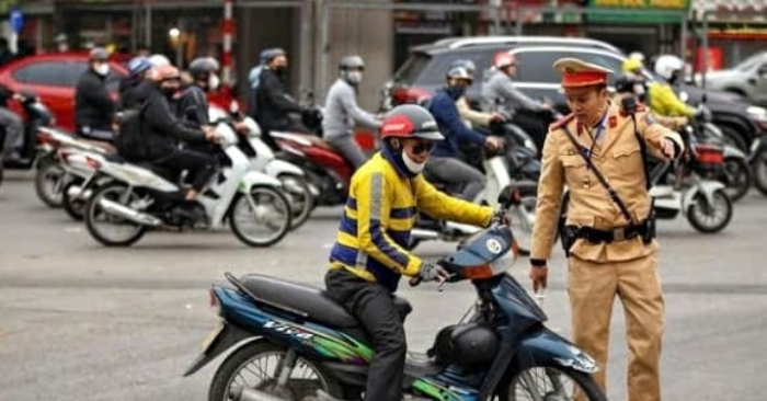 Lạng lách đánh võng