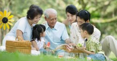 Giá trị gia đình khi về già và ba chỗ dựa vững chắc