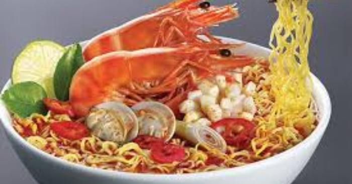 Ăn mì tôm có hại thận? Cảnh báo từ thói quen lạm dụng món ăn nhanh