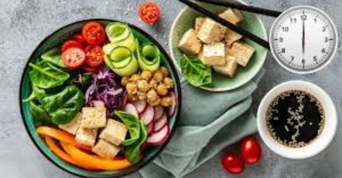 4 khung giờ ăn uống dễ tăng cân
