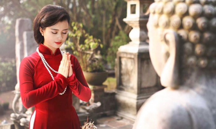 Vì sao những người thường xuyên cầu nguyện có sức khỏe tốt hơn?
