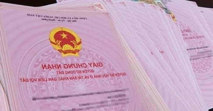 Luật Đất đai 2024: Quyền lợi mới cho sổ đỏ