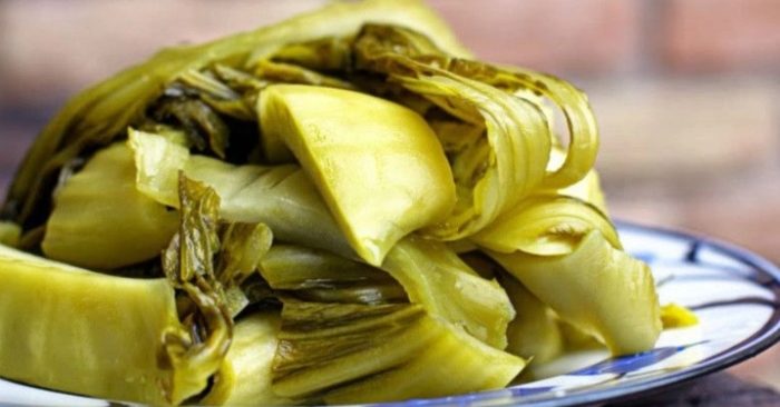 Những người tuyệt đối không nên ăn dưa muối