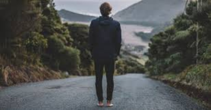 Buông Bỏ Nhẹ Lắm: Bí Quyết Sống Thanh Thản Giữa Đời Đầy Sóng Gió