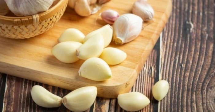 Ăn 1-2 tép tỏi mỗi ngày mang lại nhiều lợi ích cho sức khỏe