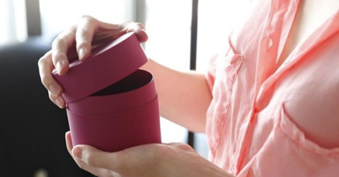 giữ bí mật bản thân, sống bình yên hơn