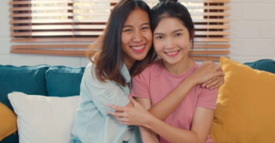 Làm bạn với con tuổi dậy thì – chìa khóa giúp con tự tin