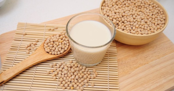 Sữa đậu nành và 5 nhóm người nên tránh