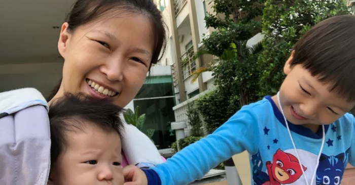 Mẹ nuôi 2 con thu nhập 28 triệu/tháng được miễn thuếMẹ làm việc tại văn phòng, nuôi hai con nhỏ, được hưởng chính sách miễn thuế.