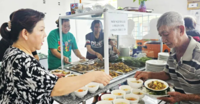 Bữa cơm 0 đồng, ấm lòng lan tỏa yêu thương