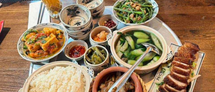 Mâm cơm Việt ở châu Âu: Thưởng thức nhã nhạc và hương vị quê nhà