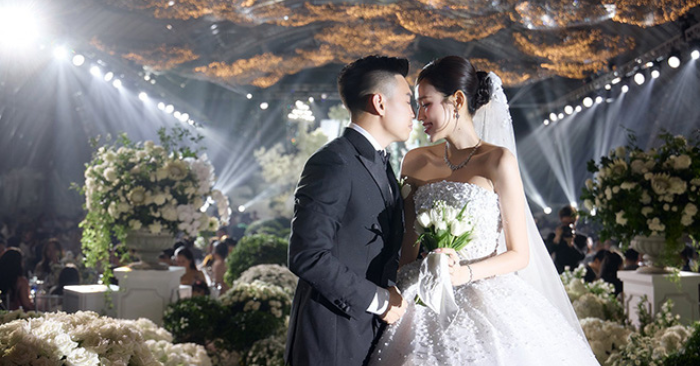 Gu thời trang chuẩn mực của 4 nàng dâu hào môn Việt