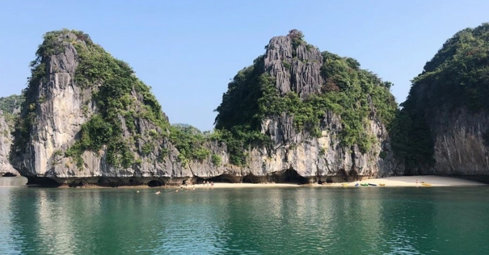 đảo Cát Bà