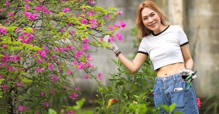 Mỹ Tâm giản dị mà “rất ngầu” bên vườn trái cây nhà riêng